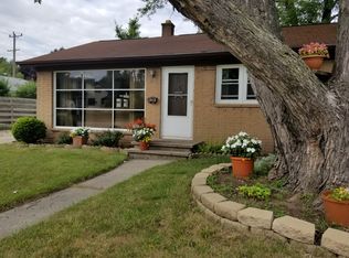 1818 E College Ave, Appleton, WI 54915