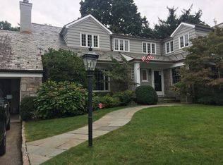 7 Paddington Cir, Bronxville, NY 10708