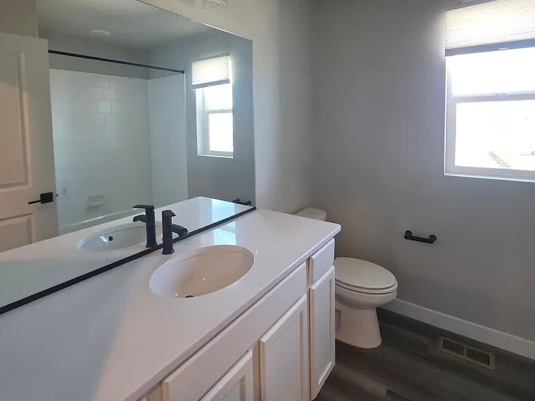 10429 Luneth Dr — Photo 22