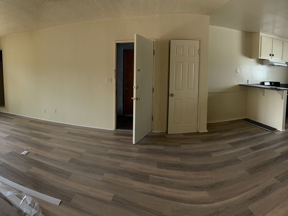 1st image of 210 S Ramona Ave