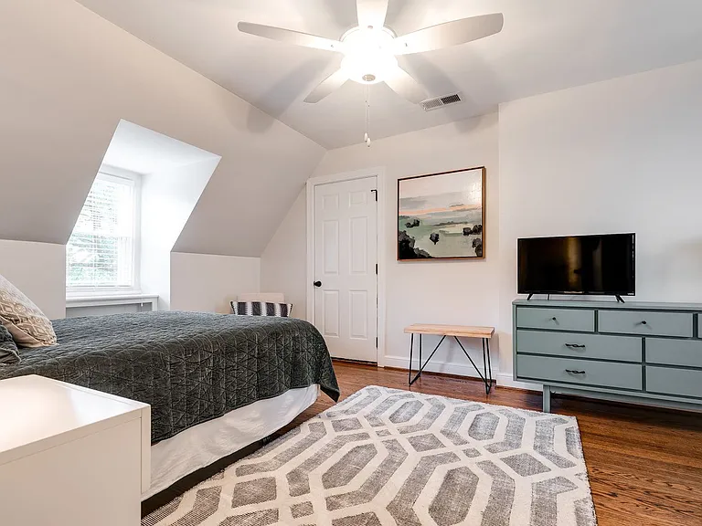 4907 Cutshaw Ave — Photo 23