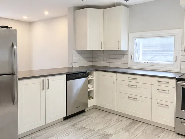 1008 Albert Rd, Windsor, ON N8Y 3P3