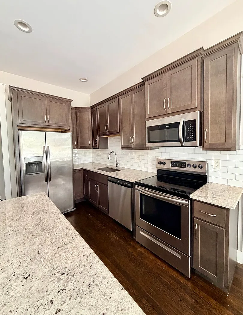 Beautiful 3 bed 1 bath apartment for rent! — Photo 1