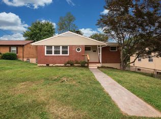 1849 Mulberry St, Salem, VA 24153