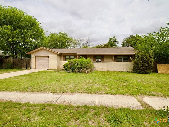 2nd image of 1411 West Ln