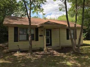 1115 Blackburn St, Commerce, TX 75428