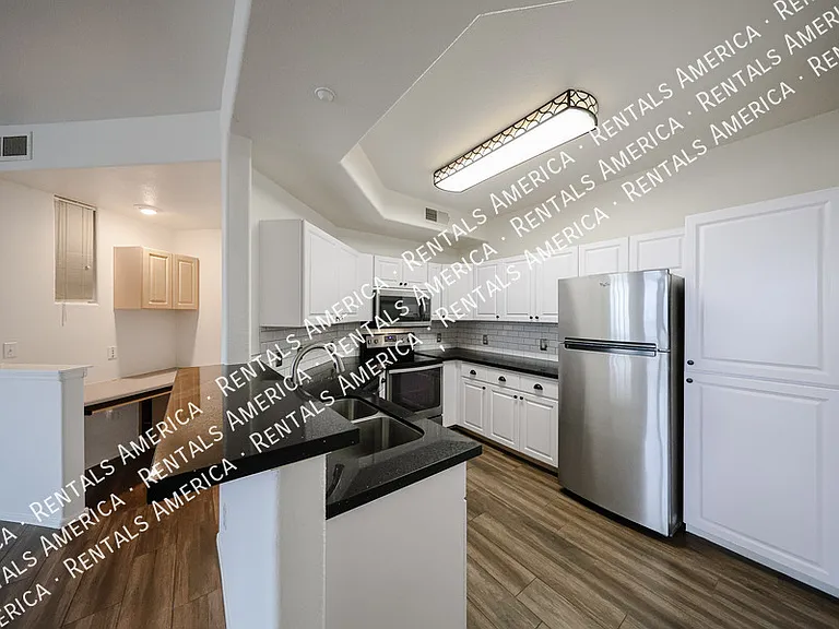 5303 N 7th St #232 — Photo 16