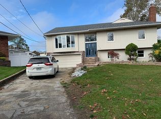 759 Vivian Ct, Baldwin, NY 11510