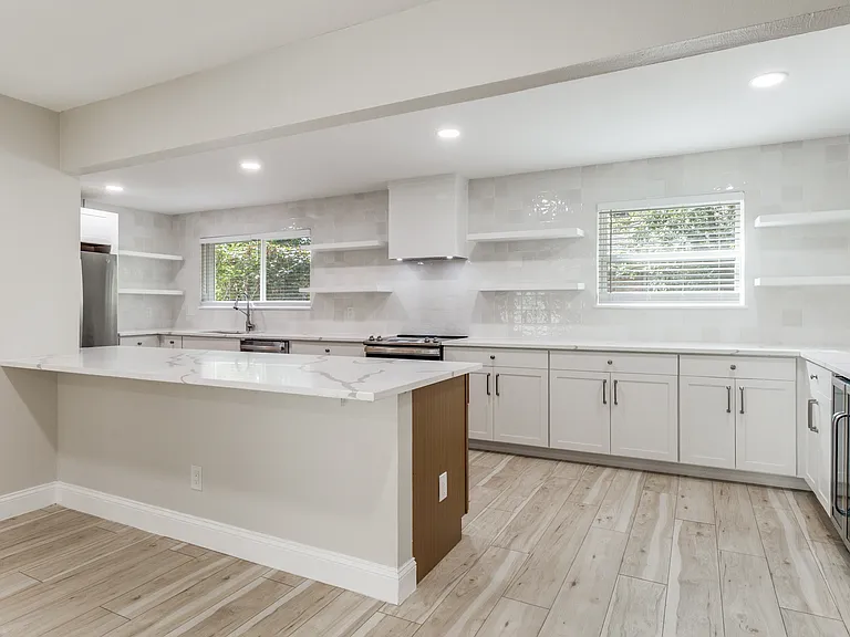 3222 Galahad Dr — Photo 6