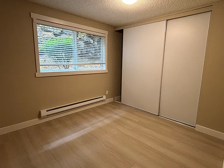 Second bedroom