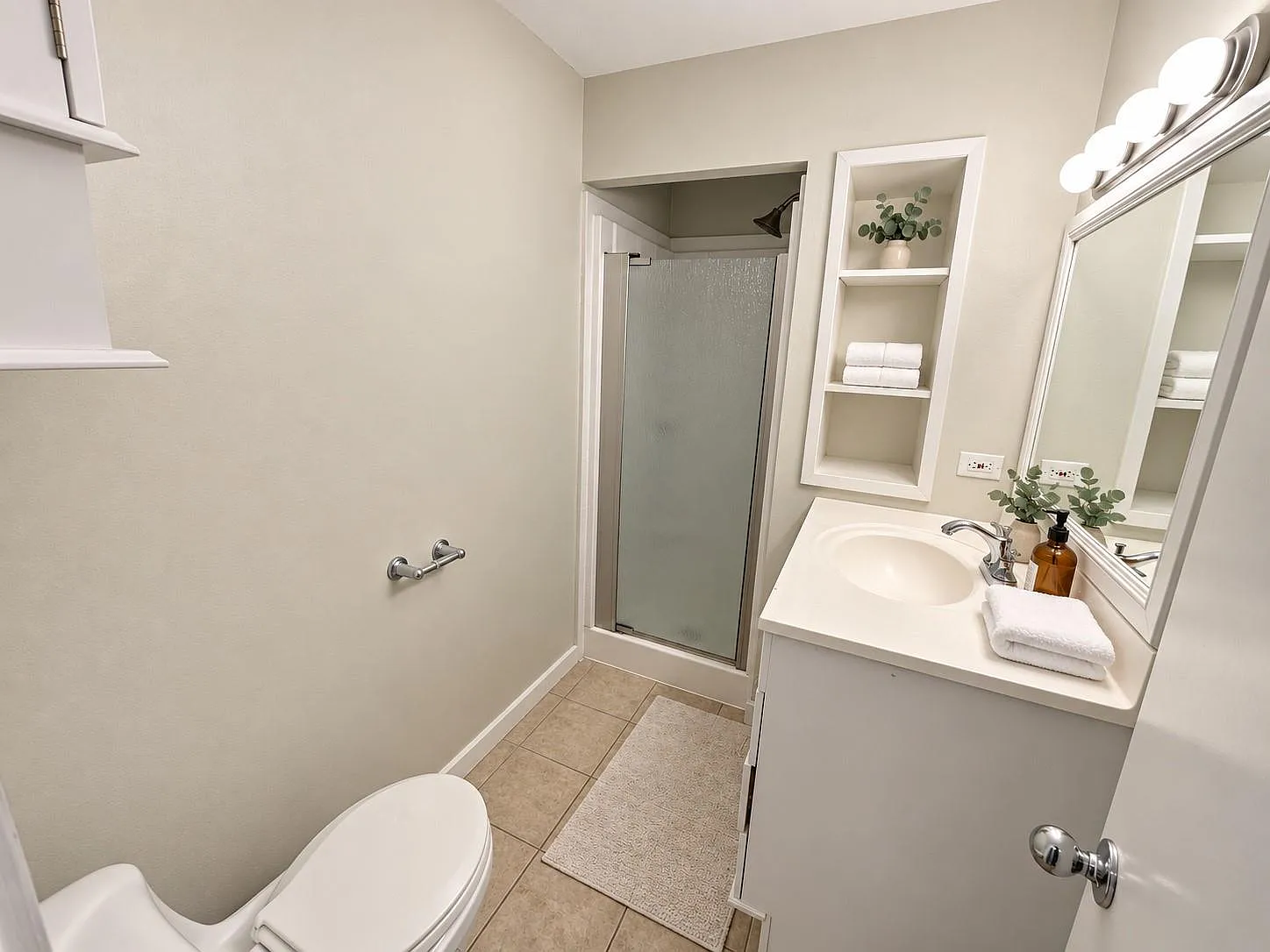 1 bed, 1.0 bath, 926 sqft, $1,450 — Photo 3