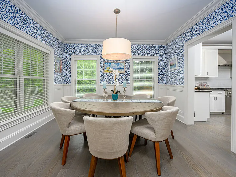 147 Warfield Way — Photo 8