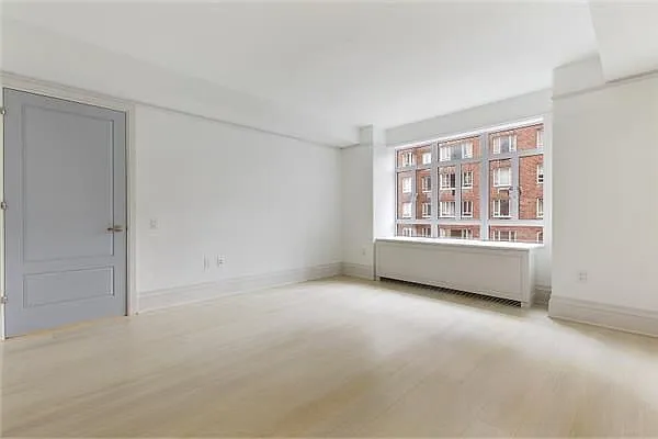 Rented by Compass | media 19