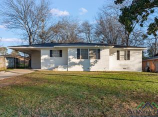 817 Glencrest Ln, Longview, TX 75601