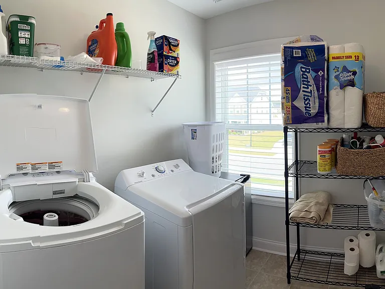 209 Brentmoor Dr — Photo 23