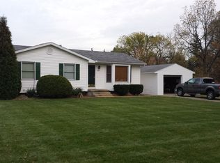 2465 S Waverly Rd, Eaton Rapids, MI 48827