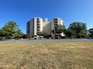 415 Parkview Ln, Altoona, PA