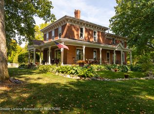 938 N Cochran Ave, Charlotte, MI