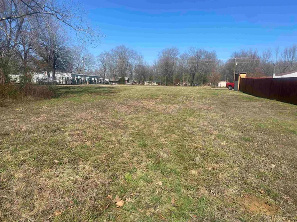 150 Eureka St, Savannah, TN 38372