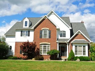 7064 Barrington Dr, Canfield, OH 44406