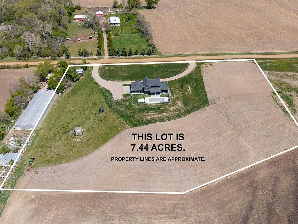 1st image of 48259 263rd St