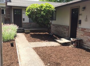 6924-6926 SE Division St, Portland, OR 97206