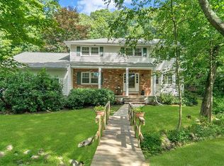 123 Kitchell Lake Dr E, West Milford, NJ 07480