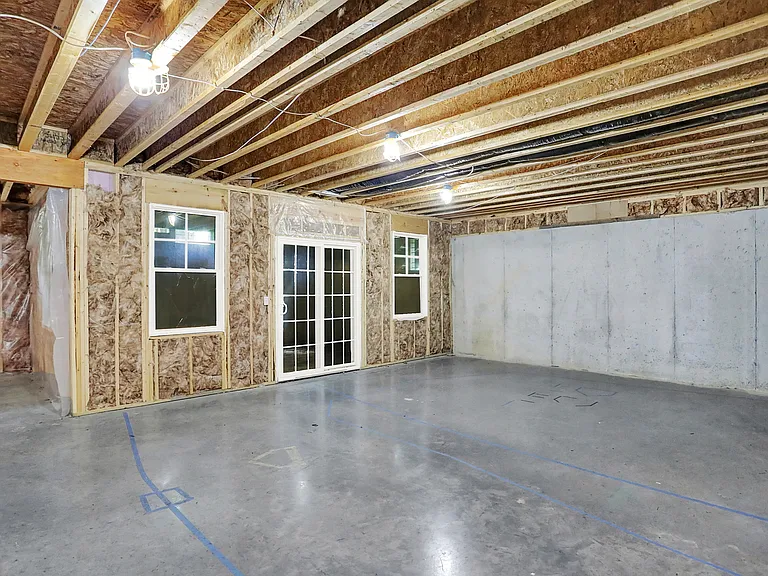 16893 Oak Manor Dr — Photo 66