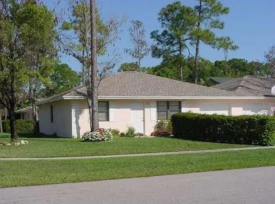 3 bed, 1440 sqft, $2,860 — Photo 3