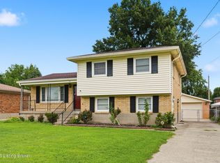 3511 Pineland Dr, Louisville, KY 40219