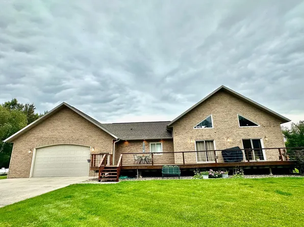 41633 130th St, Wannaska, MN 56761