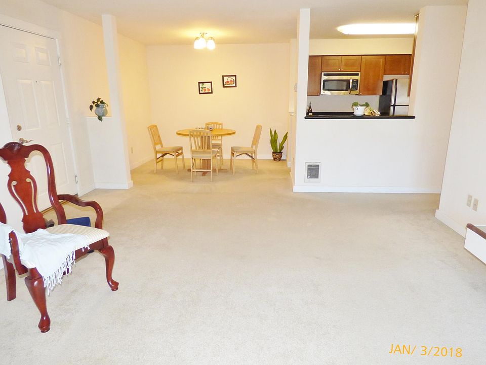 Open Living Room/Dining Room