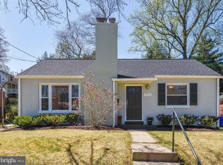 4518 Dresden St, Kensington, MD 20895