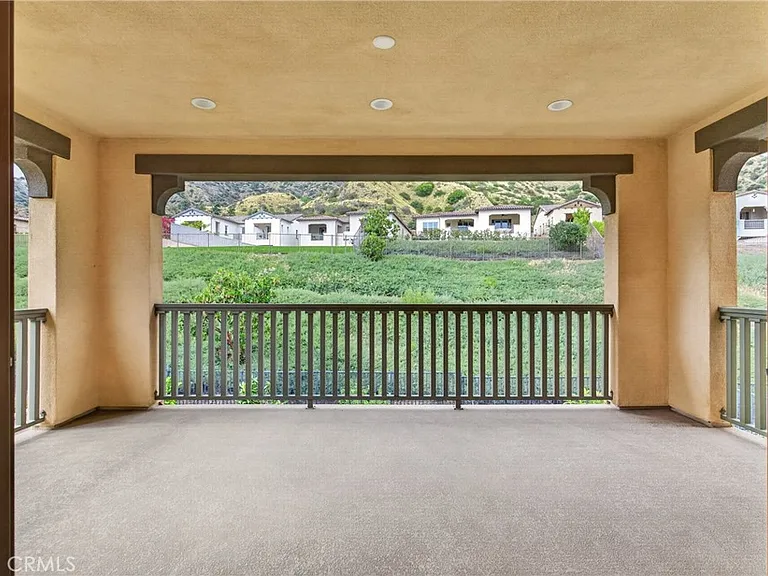 755 E Orange Blossom Way — Photo 54