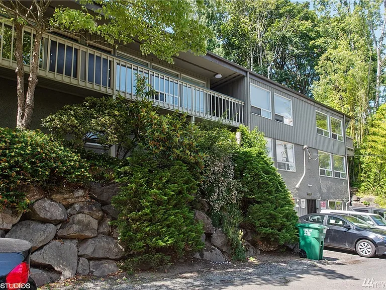 4735 Ravenna Ave NE #5 — Photo 13