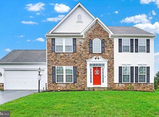 8552 Diamond Run Ct, Seven Valleys, PA 17360