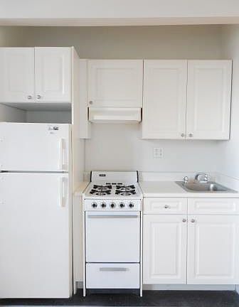 4th image of 215 W 83rd St APT 10F