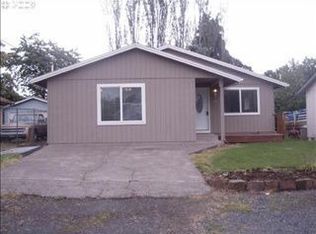 424 N 12th St, Saint Helens, OR 97051
