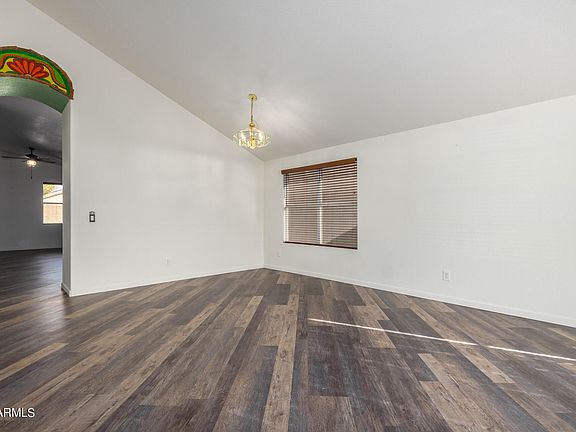 4th image of 12558 W CAMBRIDGE Avenue