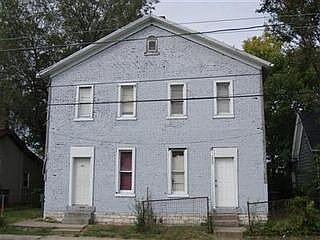 1st image of 321 Dell St