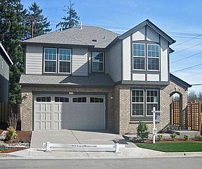 1st image of 104 NE Greenridge Ter