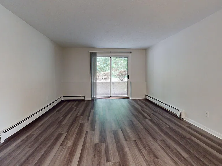 Stonebridge Apartments — Photo 12