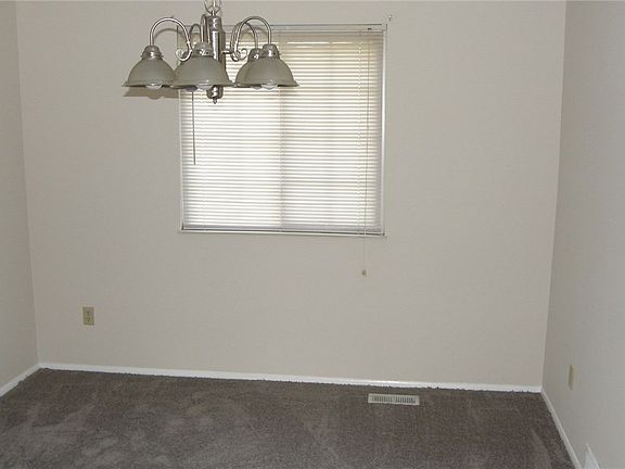4th image of 7377 Willow Run Dr