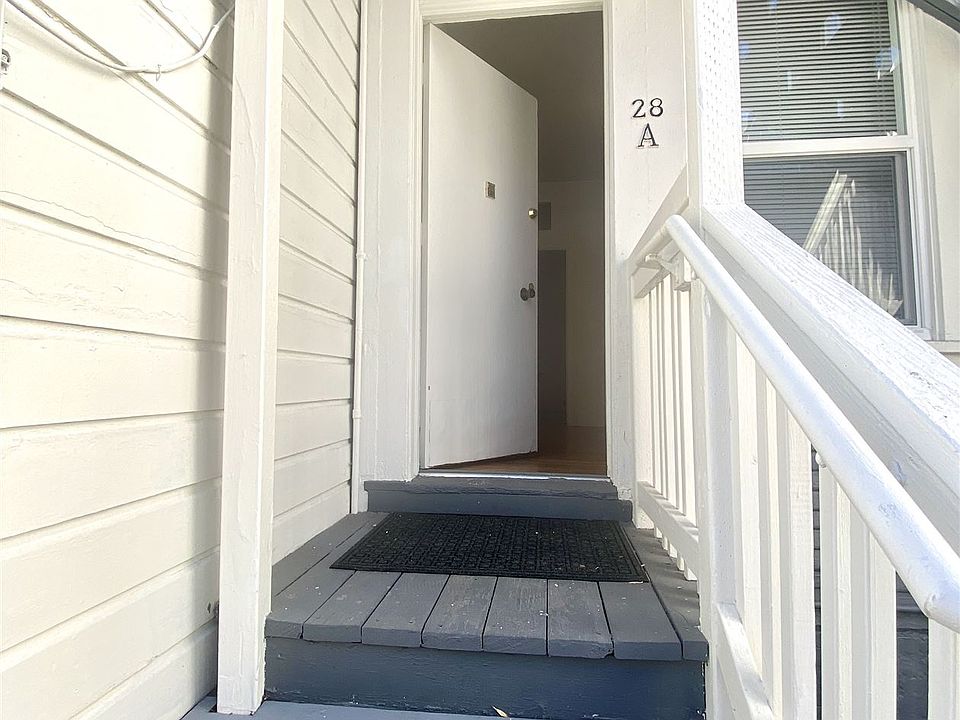 1st image of 28A Glover St