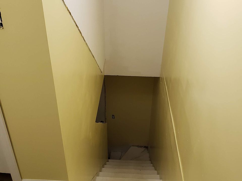 1st image of 306 Fairbanks Ave