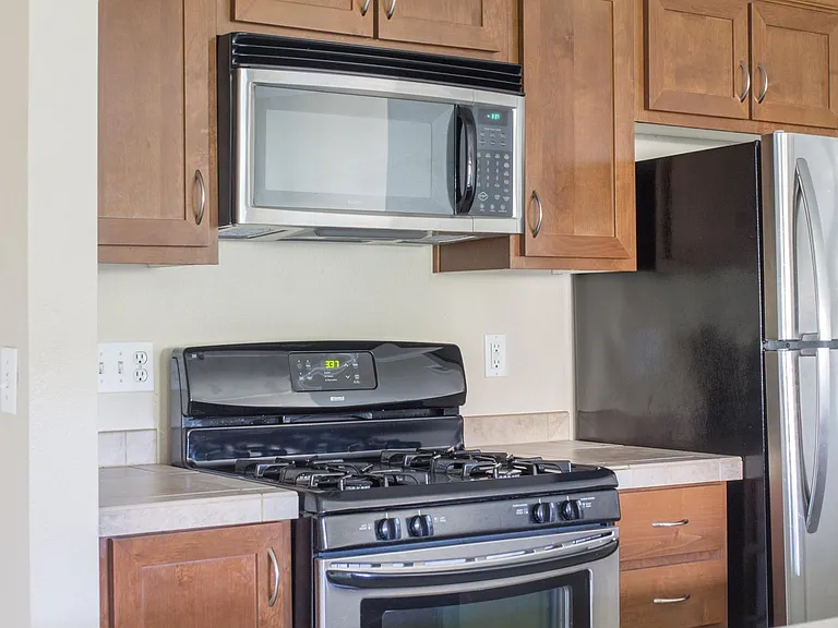 Kitchen gas stove