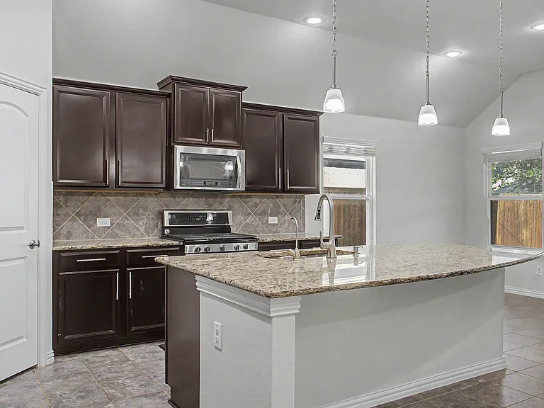 2348 Candler Club Way — Photo 7