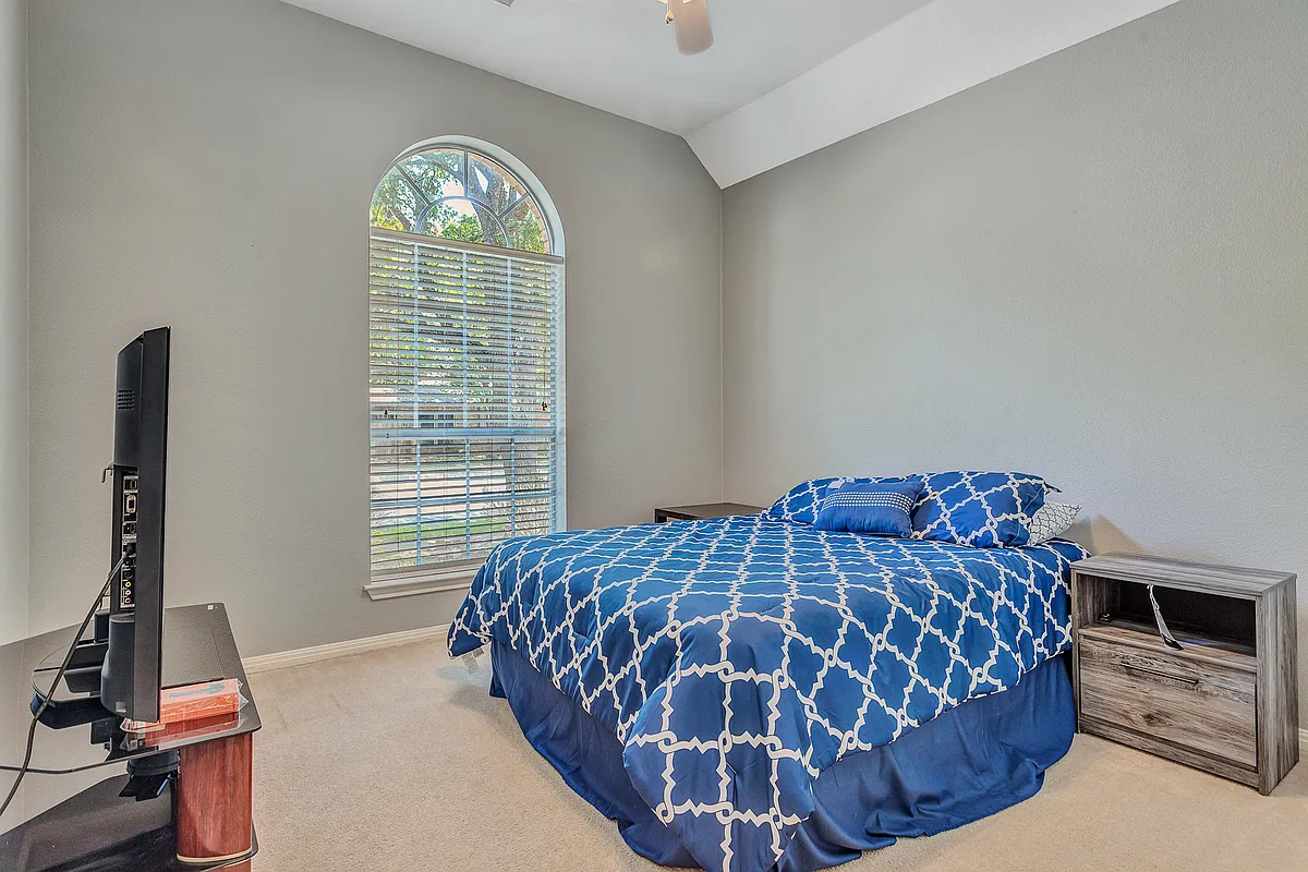Building Photo - 13307 Orchard Ridge Dr