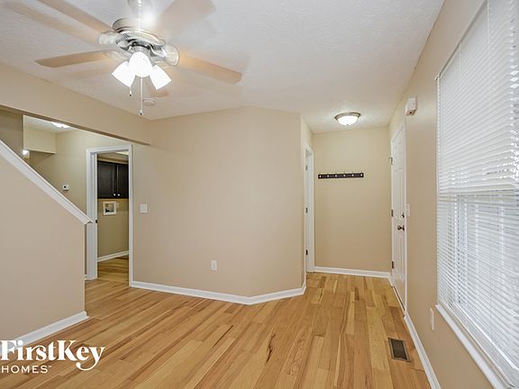 2nd image of 3463 Hickory Ln