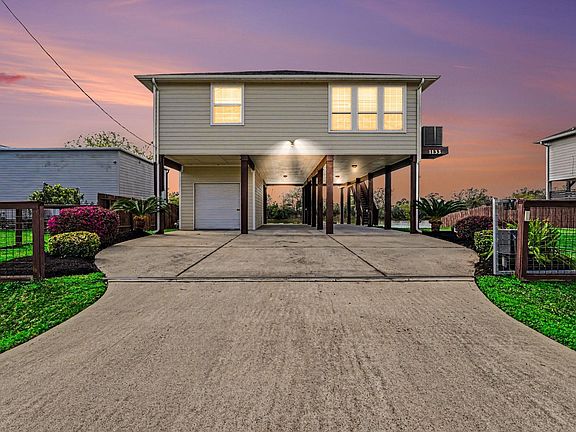 2nd image of 1133 E Meyer Rd